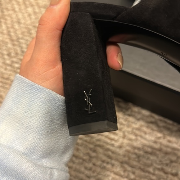 YSL Heels - Picture 3 of 6